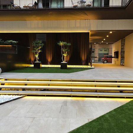 Apartamenticos Plaza Del Pilar I Zaragoza Eksteriør bilde